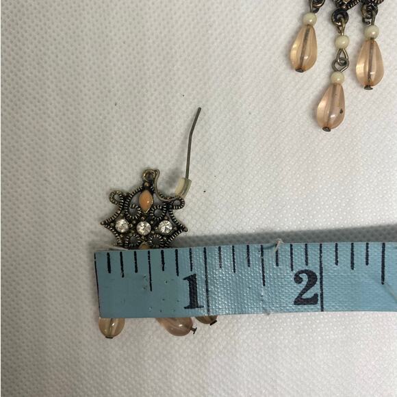 Vintage Chandelier Dangle Earrings Filigree Peach Teardrop Rhinestones Boho Glam - Picture 16 of 16